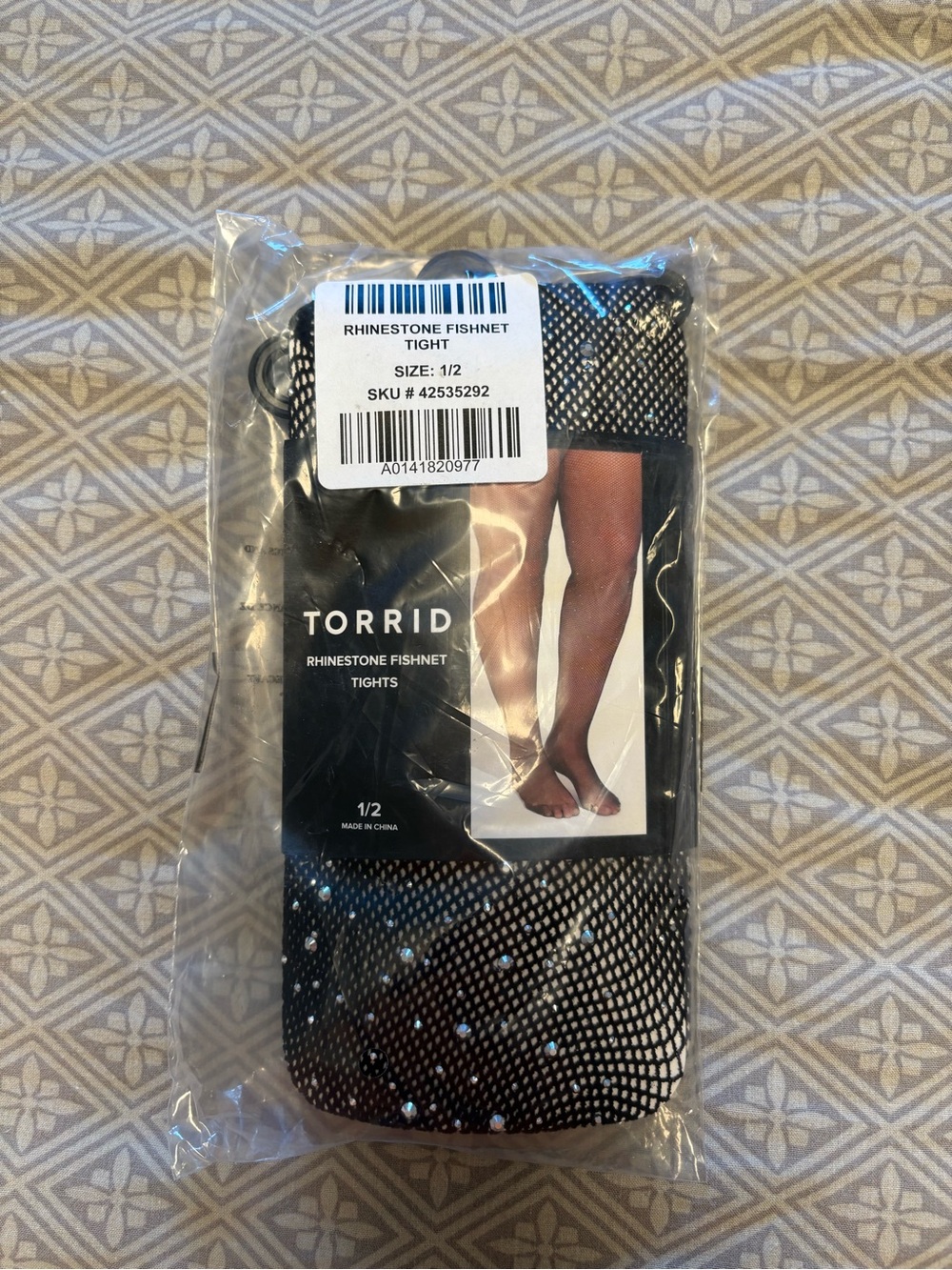 Torrid NWT rhinestone fishnets black size 1/2